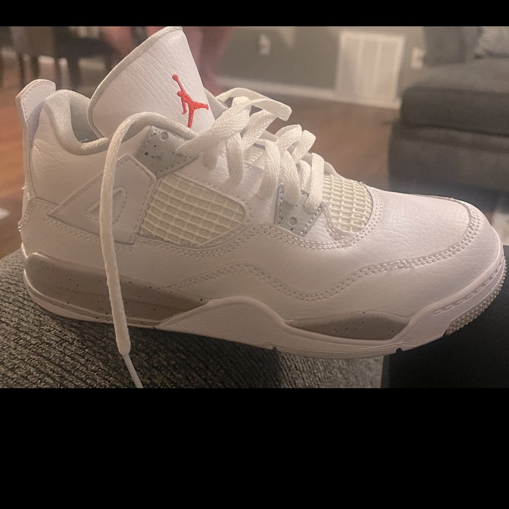 Jordan 4 retro